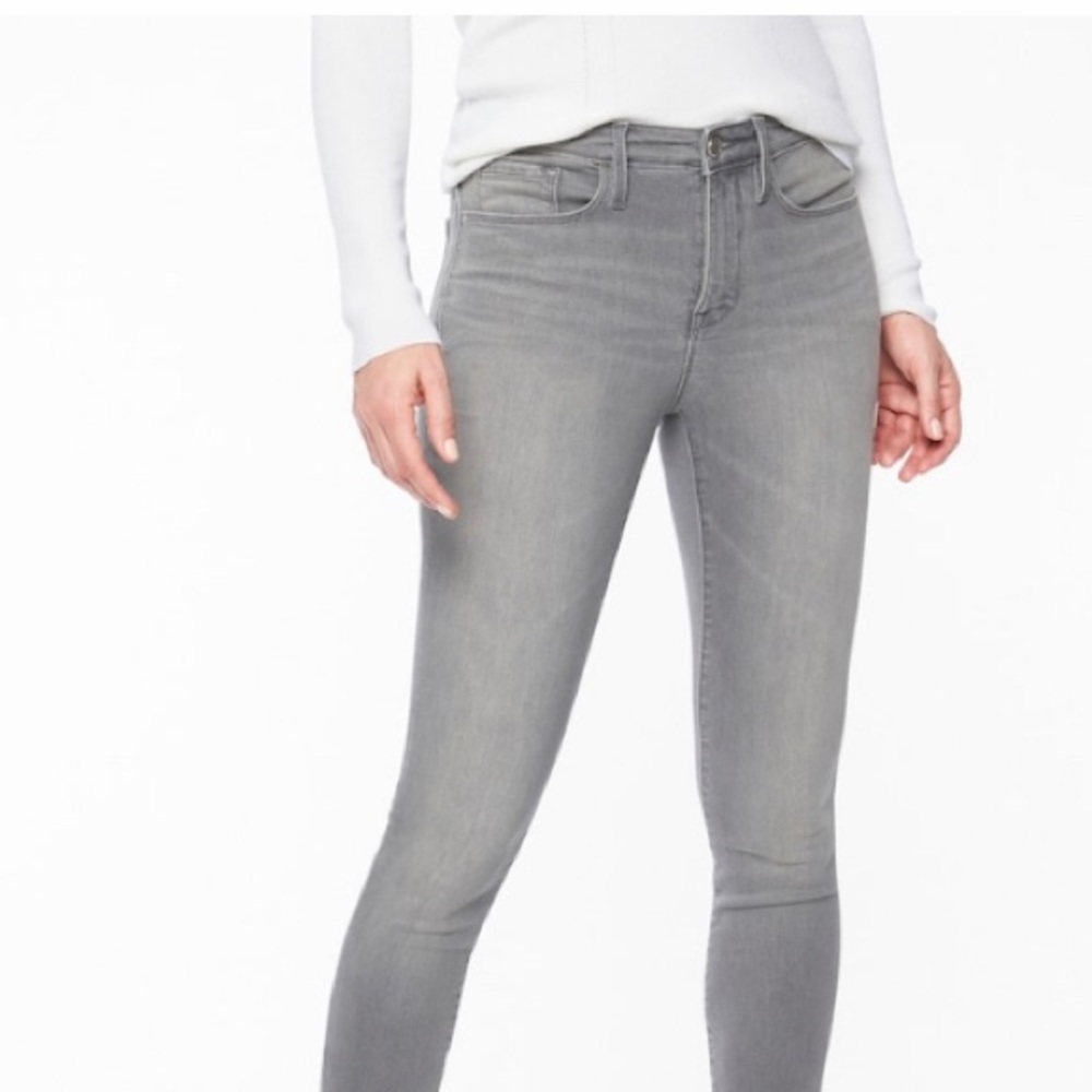 Athleta Sculptek skinny Jean Quartz wash